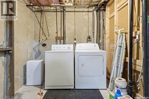 166 Magee Crescent, Regina, SK - Indoor Photo Showing Laundry Room