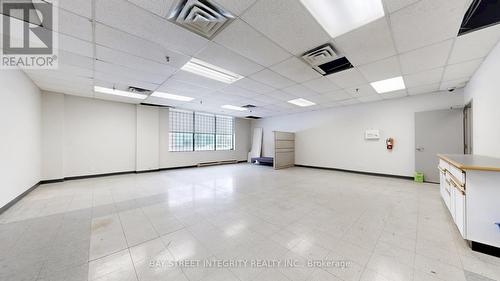 180 Traders Boulevard E, Mississauga, ON 