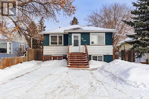 612 M AVENUE S  Saskatoon, SK S7M 2L2