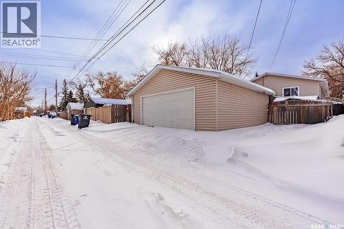 612 M Avenue S, Saskatoon, SK - Outdoor
