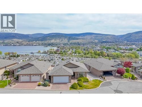 404 RIDGE Court  Penticton, BC V2A 8N7