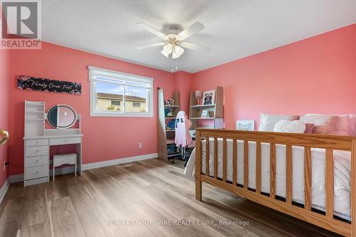 2474 Cavendish Drive, Burlington, ON - Indoor Photo Showing Other Room