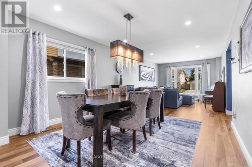 2474 Cavendish Drive, Burlington, ON - Indoor Photo Showing Dining Room