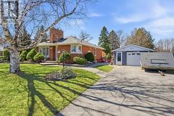 250 MEADOW ROAD  Whitby (Blue Grass Meadows), ON L1N 3K2