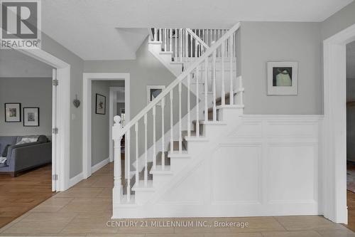 9610 Sideroad 5 Side Road, Erin, ON - Indoor Photo Showing Other Room
