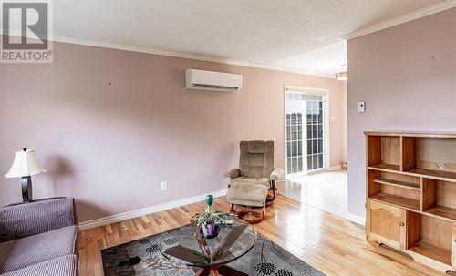 15 Greslet Place, Conception Bay South, NL - Indoor