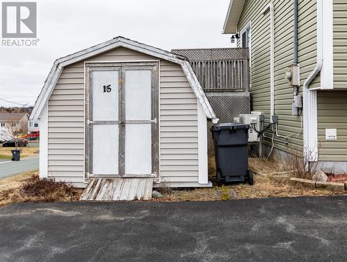 15 Greslet Place, Conception Bay South, NL - Outdoor