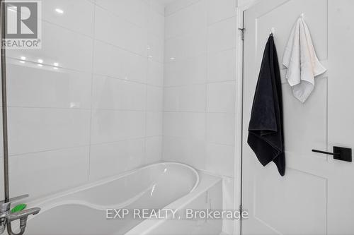 37008 Third Line, Southwold, ON - Indoor Photo Showing Bathroom