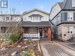 253 BRIAR HILL AVENUE Toronto, ON M4R 1J3