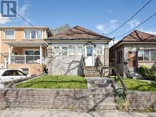 31 BLANDFORD STREET  Toronto, ON M6E 3A6