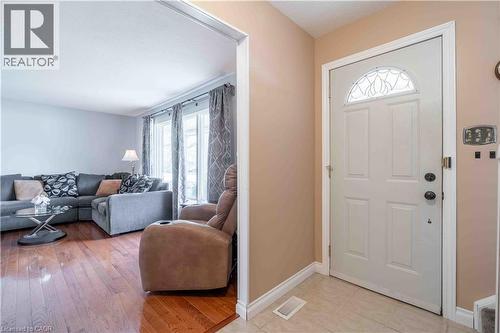 519 Brigadoon Drive, Hamilton, ON - Indoor Photo Showing Other Room