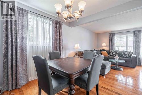 519 Brigadoon Drive, Hamilton, ON - Indoor Photo Showing Dining Room