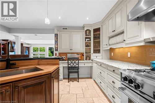 373 Torrance Street, Burlington, ON - Indoor Photo Showing Kitchen