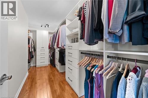 373 Torrance Street, Burlington, ON - Indoor With Storage