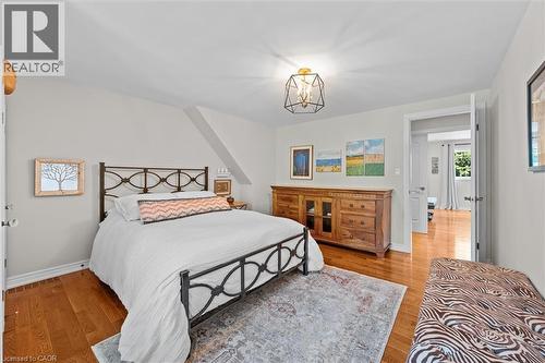 373 Torrance Street, Burlington, ON - Indoor Photo Showing Bedroom