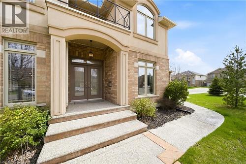 189 Cloverleaf Drive, Ancaster, ON - Outdoor