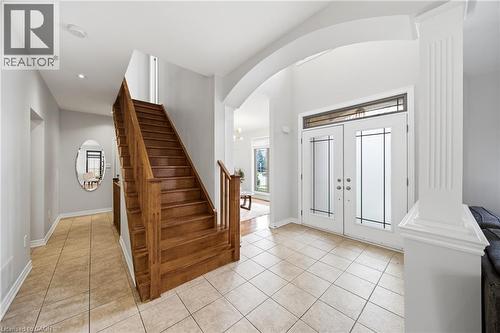 189 Cloverleaf Drive, Ancaster, ON - Indoor Photo Showing Other Room