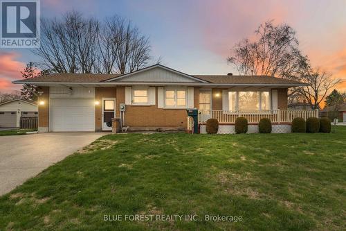 2 WADSWORTH DRIVE  Ingersoll (Ingersoll - South), ON N5C 2C1