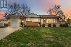 2 WADSWORTH DRIVE Ingersoll (Ingersoll - South), ON N5C 2C1