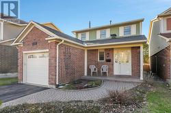 217 MCCURDY DRIVE  Ottawa, ON K2L 2L5