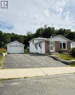 38 Ottawa Ave Elliot Lake, ON P5A 2P1