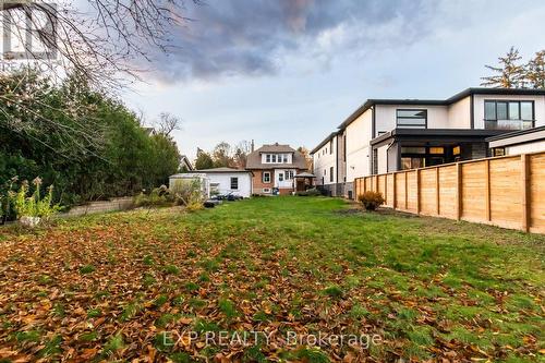 316 North Shore Boulevard W, Burlington, ON - Outdoor