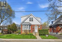 123 LONGWOOD ROAD N  Hamilton, ON L8S 3V8