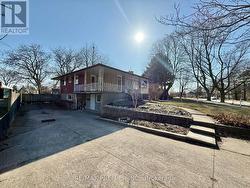 MAIN FLOOR - 288 SCOTT STREET St. Catharines, ON L2N 1J3