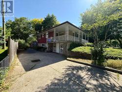 MAIN FLOOR - 288 SCOTT STREET St. Catharines, ON L2N 1J3
