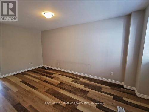 144 Ottawa Street S, Hamilton, ON - Indoor Photo Showing Other Room