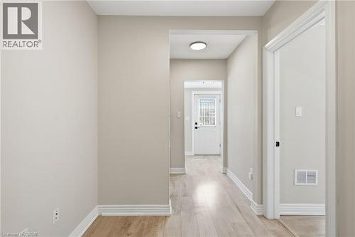Nook or office area - 78 Glendale Avenue N, Hamilton, ON - Indoor Photo Showing Other Room