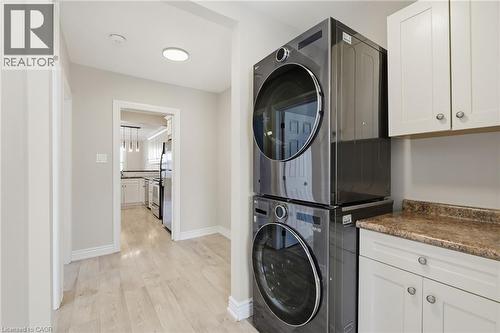 Laundry with smart washer and dryer - 78 Glendale Avenue N, Hamilton, ON - Indoor Photo Showing Laundry Room