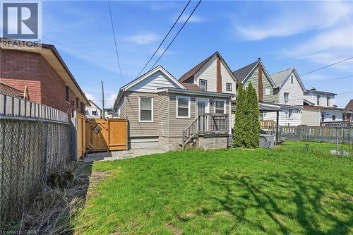 Great yard for family and BBQs - 78 Glendale Avenue N, Hamilton, ON - Outdoor