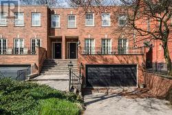62 A GLEN ROAD Toronto, ON M4W 2V4