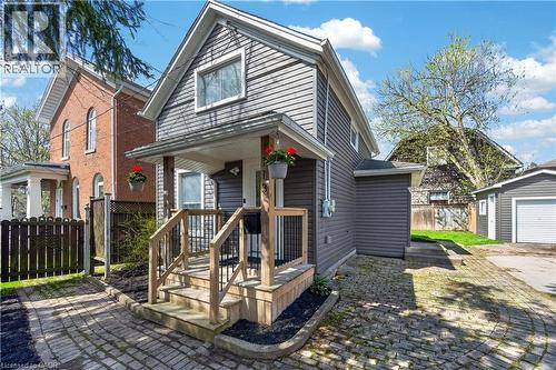 113 NIAGARA Street  Welland, ON L3C 1J4