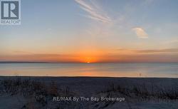 762 EASTDALE DRIVE Wasaga Beach, ON L9Z 2R2