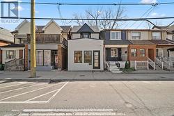 865 PAPE AVENUE Toronto, ON M4K 3T7