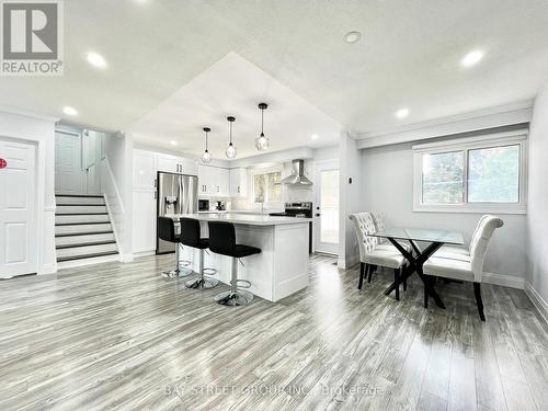 93 Parkway Avenue, Markham, ON - Indoor Photo Showing Dining Room