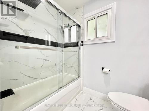 93 Parkway Avenue, Markham, ON - Indoor Photo Showing Bathroom