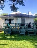 523 LYPPS BEACH Colchester, ON N0R 1G0