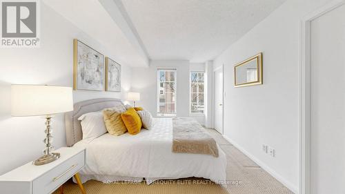 830 - 5 Everson Drive, Toronto, ON - Indoor Photo Showing Bedroom