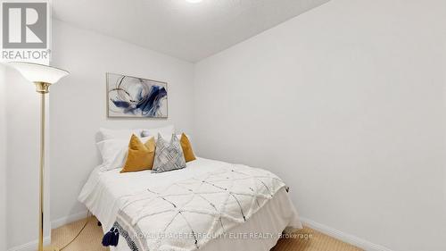 830 - 5 Everson Drive, Toronto, ON - Indoor Photo Showing Bedroom
