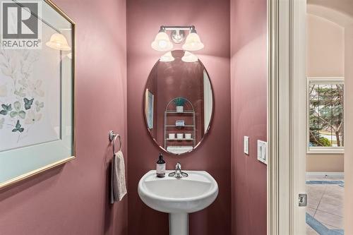 140 Simcoe Close Sw, Calgary, AB 