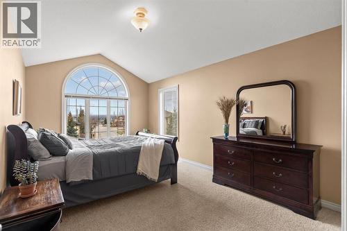 140 Simcoe Close Sw, Calgary, AB 