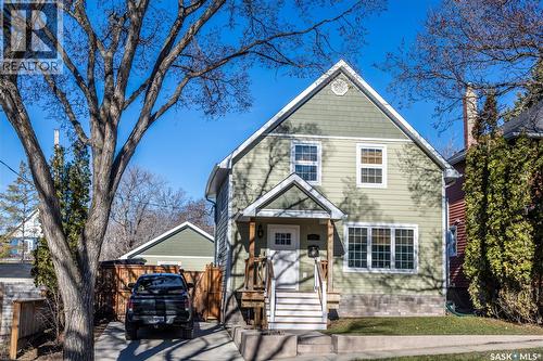 832 Algoma Avenue, Moose Jaw, SK - Outdoor