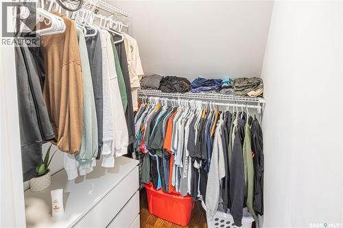 832 Algoma Avenue, Moose Jaw, SK - Indoor With Storage