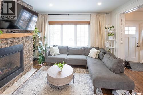 832 Algoma Avenue, Moose Jaw, SK - Indoor Photo Showing Living Room With Fireplace