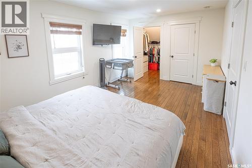 832 Algoma Avenue, Moose Jaw, SK - Indoor Photo Showing Bedroom
