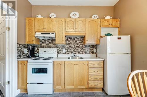 315 Main Road, Whiteway, NL 