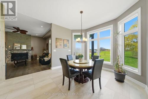 43 Third Road E, Hamilton, ON - Indoor Photo Showing Dining Room